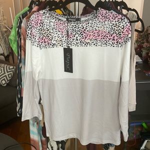 NWT Papa White/Grey W Animal Print TShirt